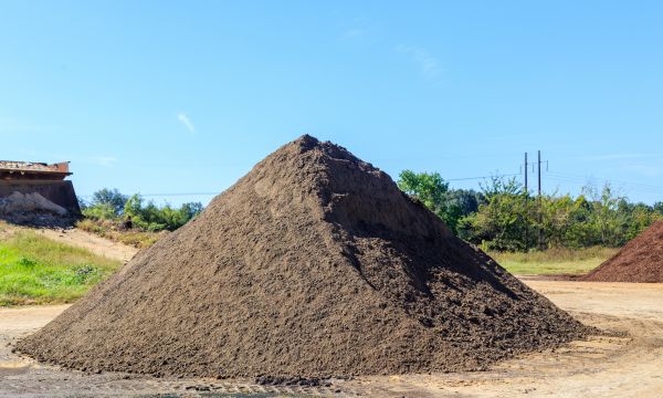 Bulk Topsoil Delivery in Arroyo Grande